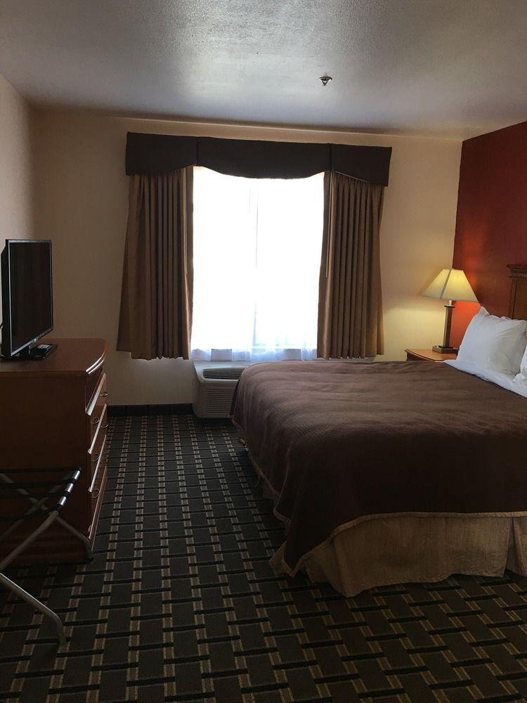 Quality Inn & Suites Huntington Beach Ngoại thất bức ảnh