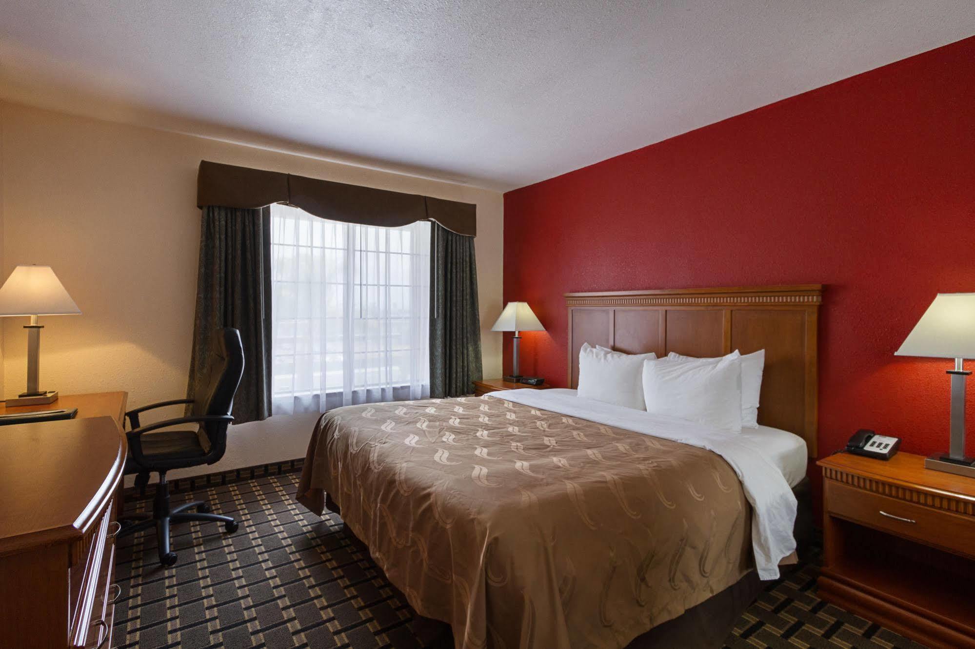 Quality Inn & Suites Huntington Beach Ngoại thất bức ảnh