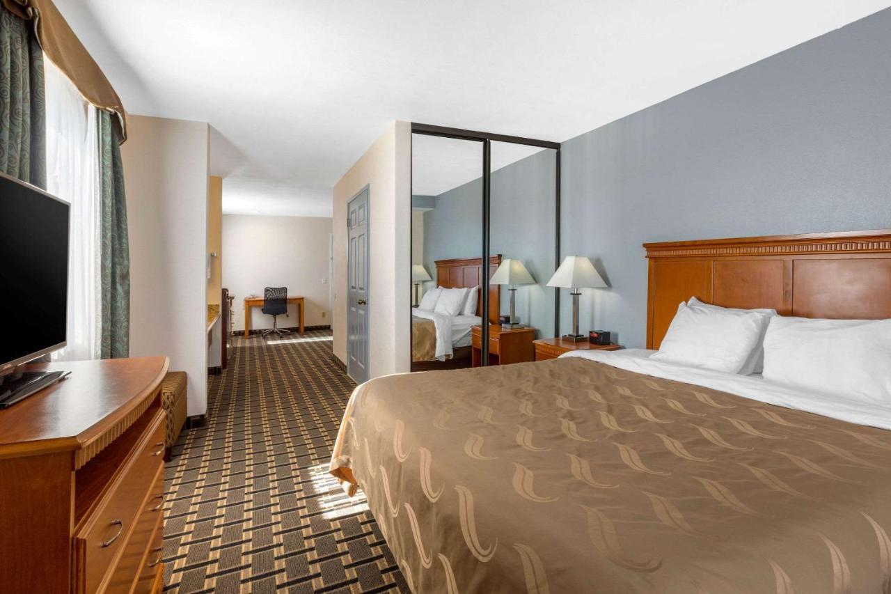 Quality Inn & Suites Huntington Beach Ngoại thất bức ảnh