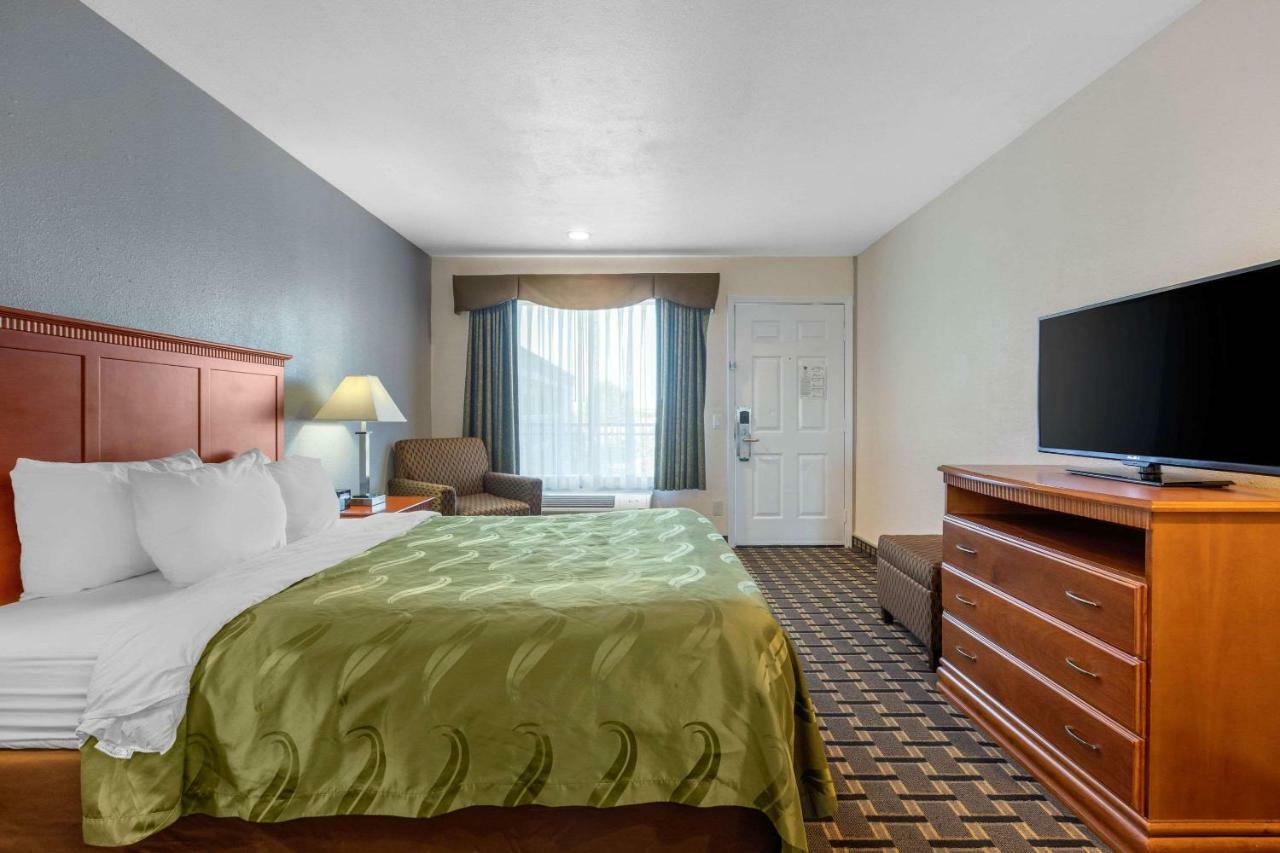Quality Inn & Suites Huntington Beach Ngoại thất bức ảnh
